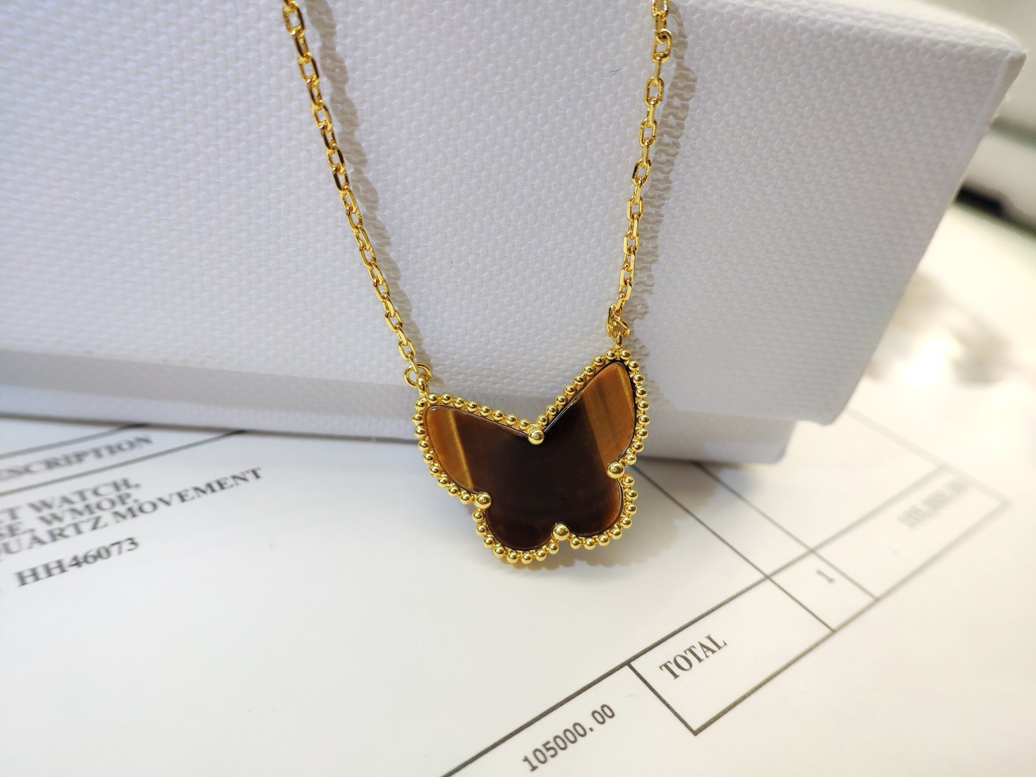 [LUXE JEWELRY] TIGER__ EYE BUTTERFLY NECKLACE