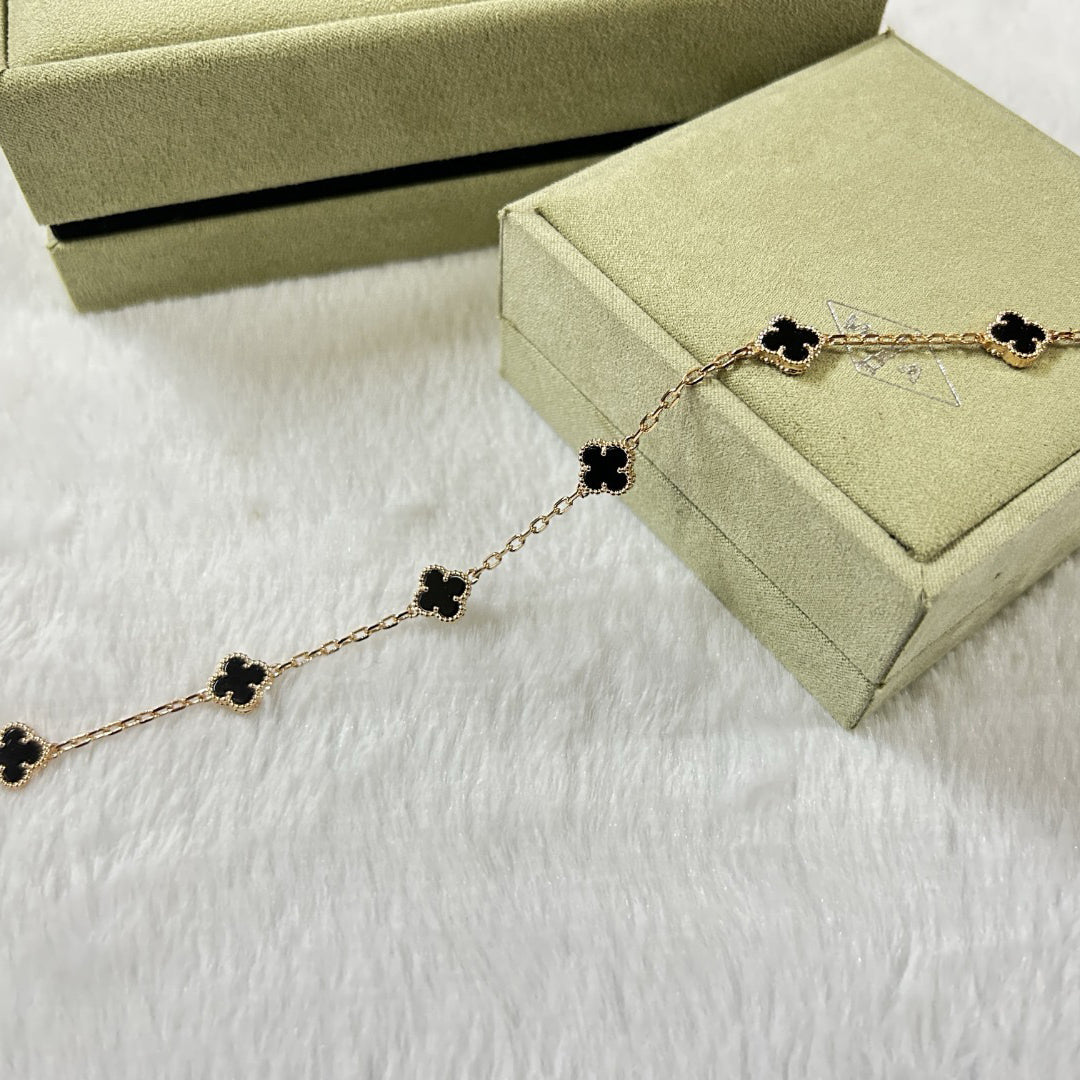 [LUXE JEWELRY]CLOVER 6 MOTIF  ONYXS BRACELET