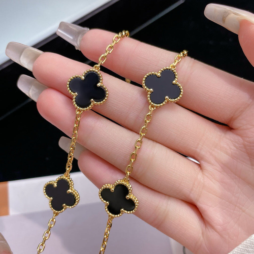[LUXE JEWELRY]CLOVER 10 MOTIFS ONYX NECKLACE