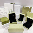 [LUXE] VA CLOVER BOX GIFT BAG