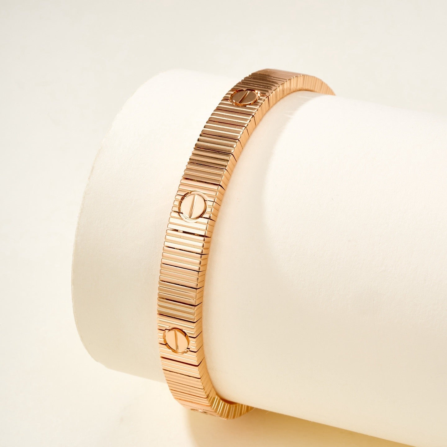 [LUXE JEWELRY] LOVE UNLIMITED BRACELET