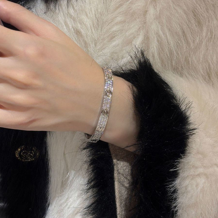 [LUXE JEWELRY] LOVE BRACELET 6.1MM DIAMOND-PAVED