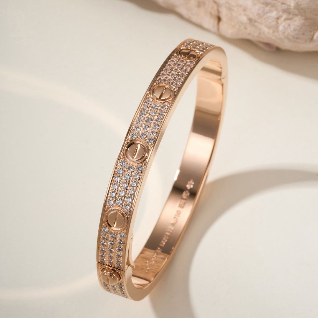 [LUXE JEWELRY] LOVE BRACELET 6.1MM DIAMOND-PAVED