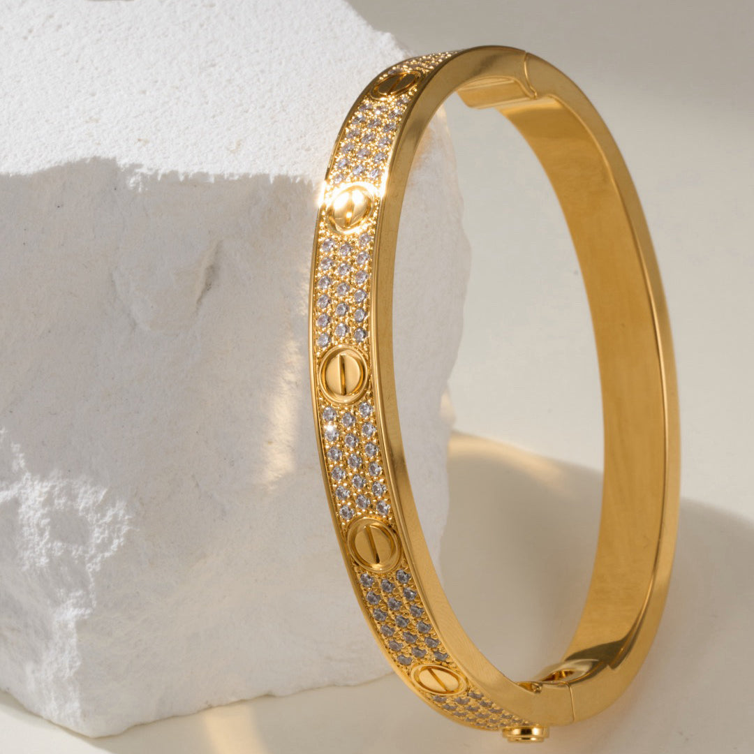 [LUXE JEWELRY] LOVE BRACELET 6.1MM DIAMOND-PAVED