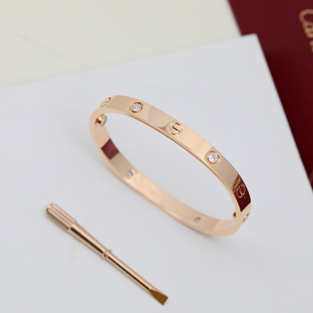 [LUXE JEWELRY] LOVE BRACELET 6.1MM 4 DIAMONDS
