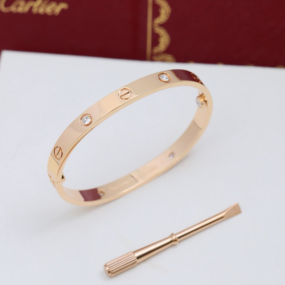 [LUXE JEWELRY] LOVE BRACELET 6.1MM 4 DIAMONDS