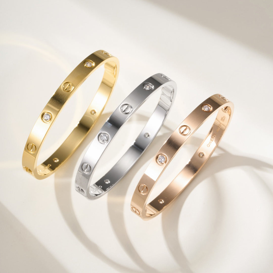 [LUXE JEWELRY] LOVE BRACELET 6.1MM 4 DIAMONDS