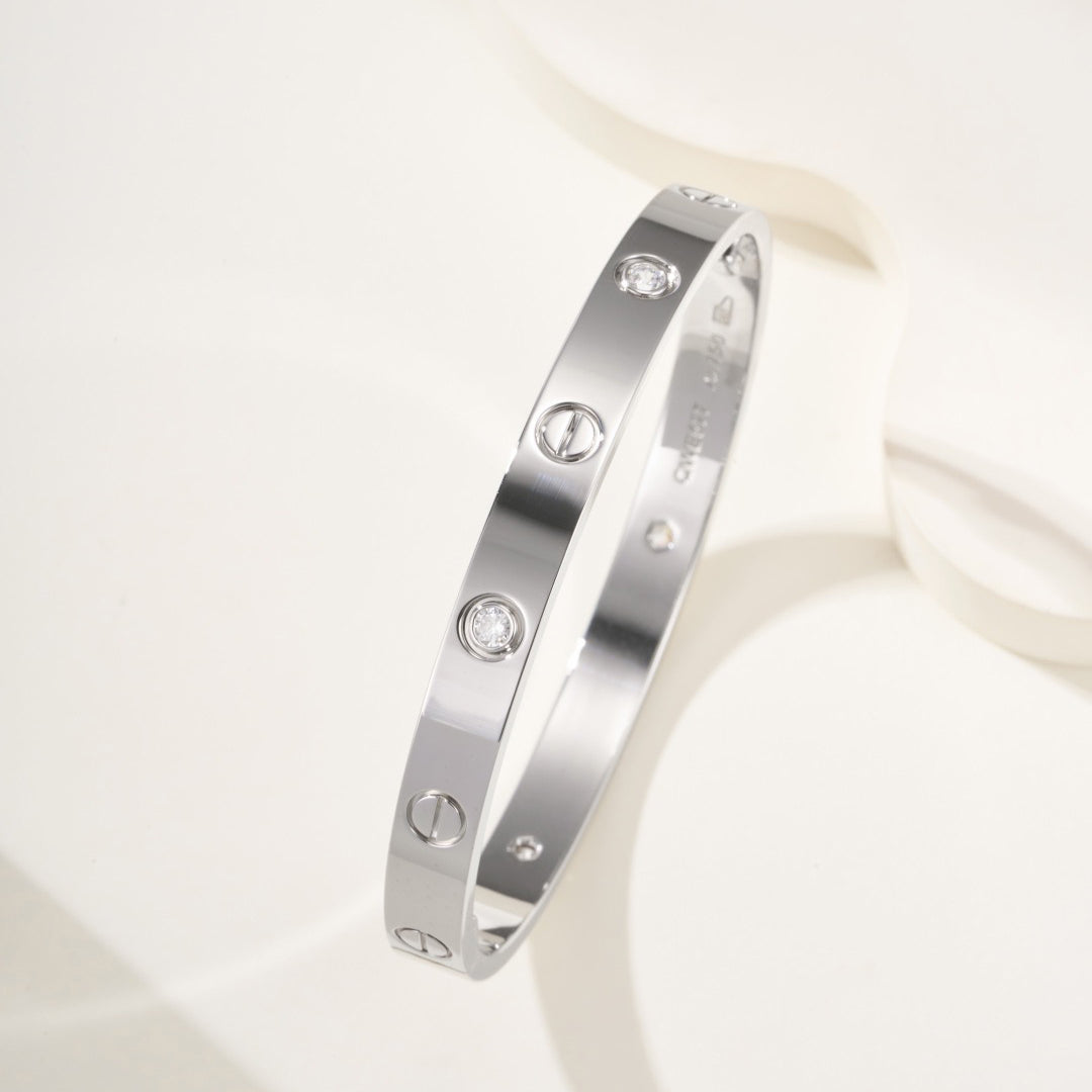 [LUXE JEWELRY] LOVE BRACELET 6.1MM 4 DIAMONDS