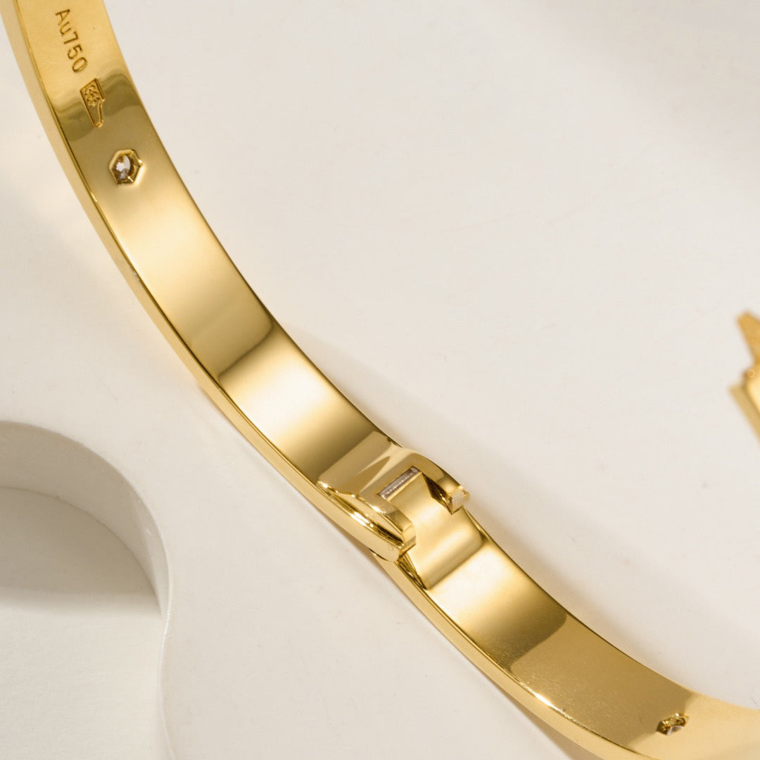 [LUXE JEWELRY] LOVE BRACELET 6.1MM 4 DIAMONDS