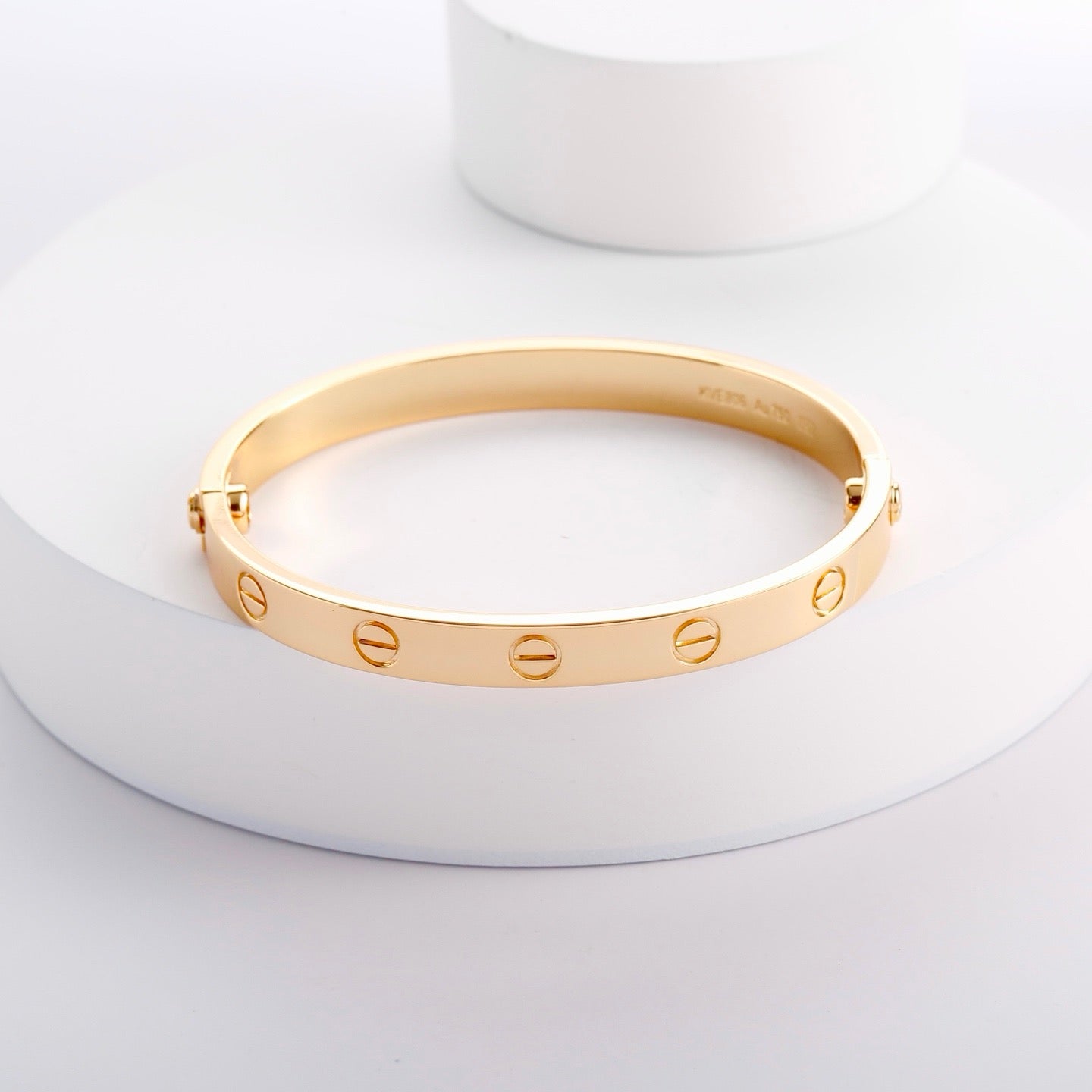 [LUXE JEWELRY] LOVE BRACELET 6.1MM NO DIAMONDS