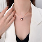 [LUXE JEWELRY]LUCKY  CARNELIANS LADYBUG NECKLACE