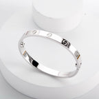 [LUXE JEWELRY] LOVE BRACELET 6.1MM NO DIAMONDS