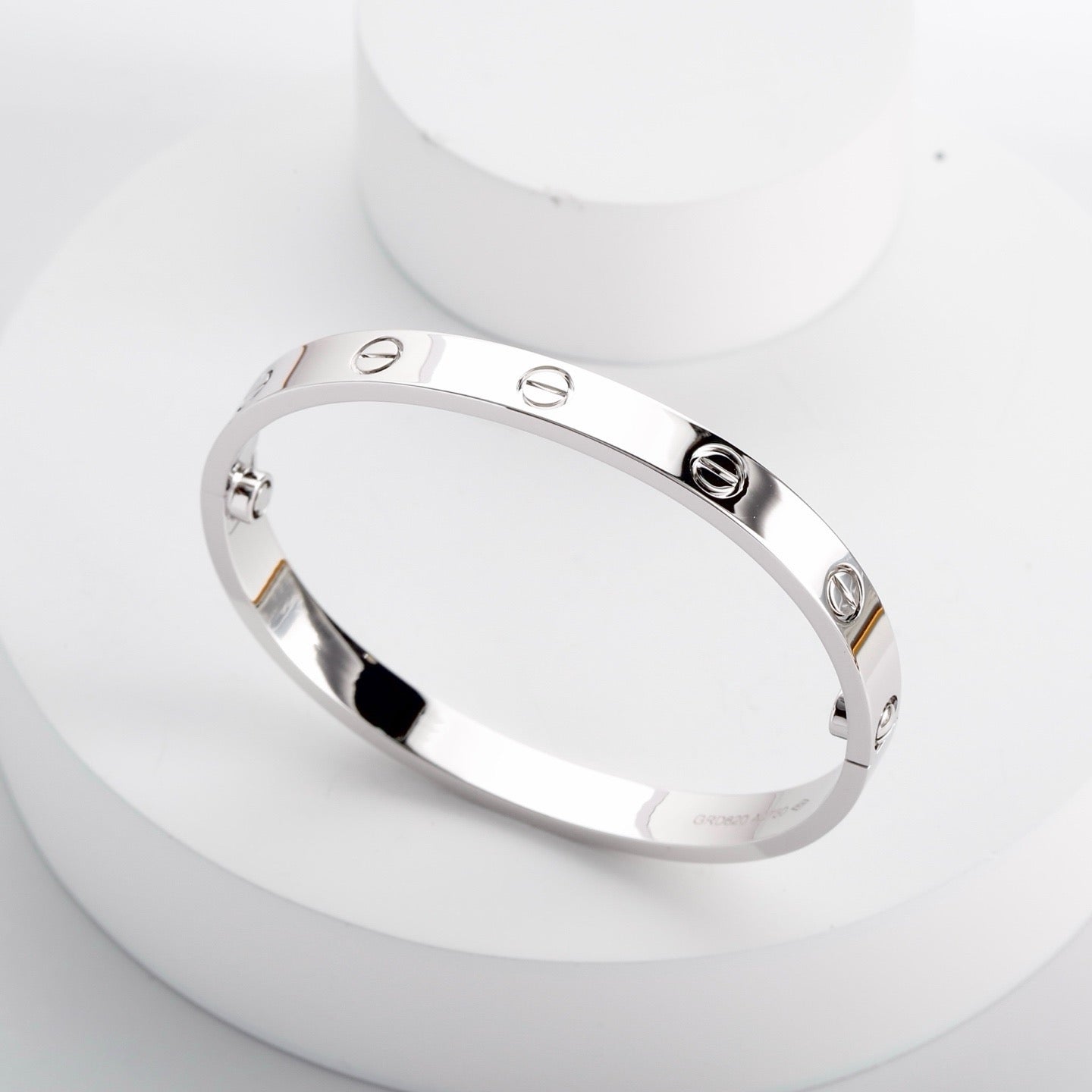 [LUXE JEWELRY] LOVE BRACELET 6.1MM NO DIAMONDS