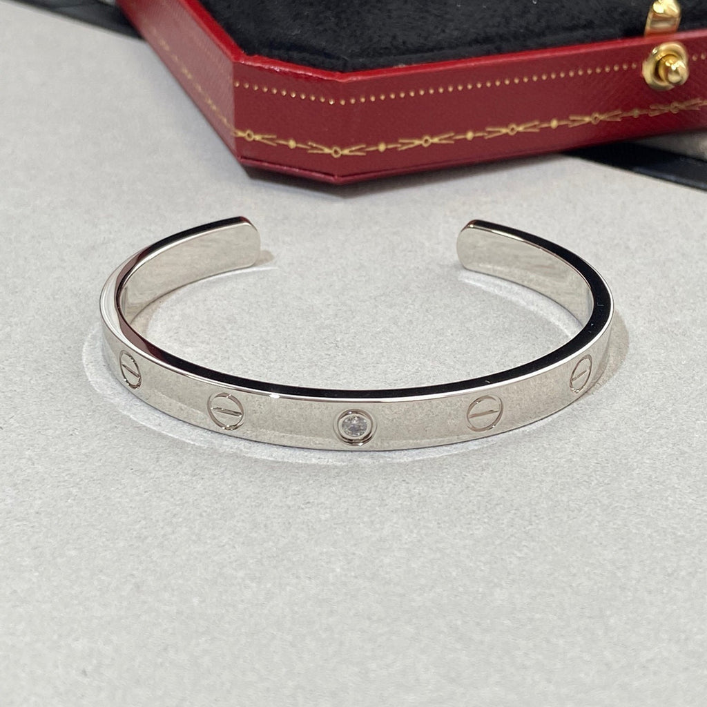 [LUXE JEWELRY] LOVE BRACELET 6.1MM 1 DIAMOND OPEN CUFF