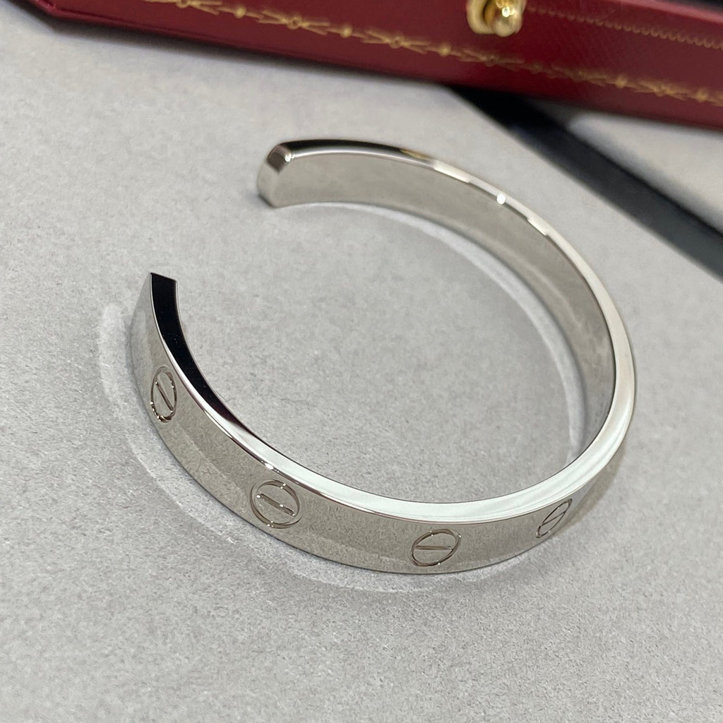 [LUXE JEWELRY] LOVE BRACELET 6.1MM 1 DIAMOND OPEN CUFF
