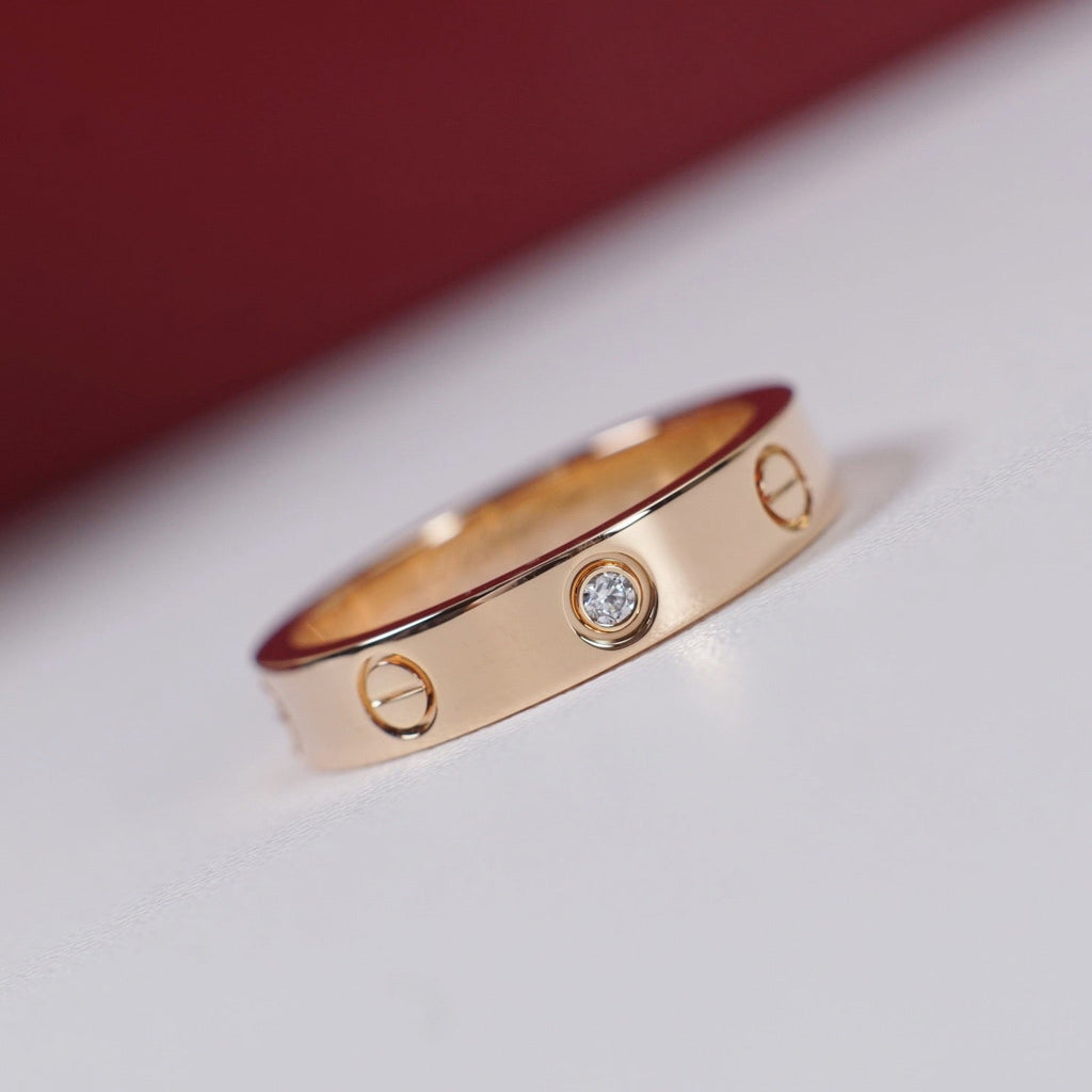 [LUXE JEWELRY] LOVE 4MM 1 DIAMOND RING