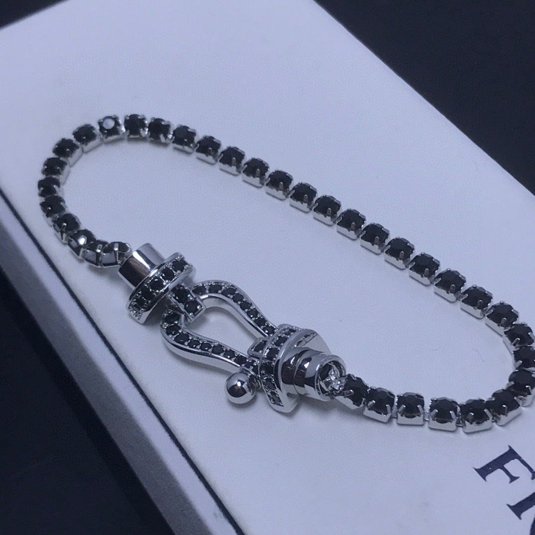 [LUXE JEWELRY]FORCE  LARGE HORSESHOE FULL DIAMOND TENNIS BRACELET
