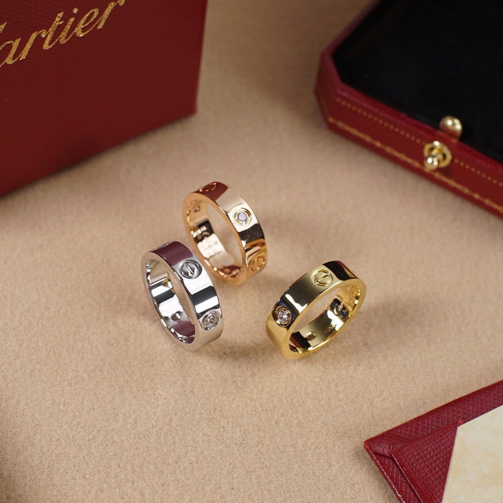 [LUXE JEWELRY] LOVE 5.5MM 3 DIAMOND RING