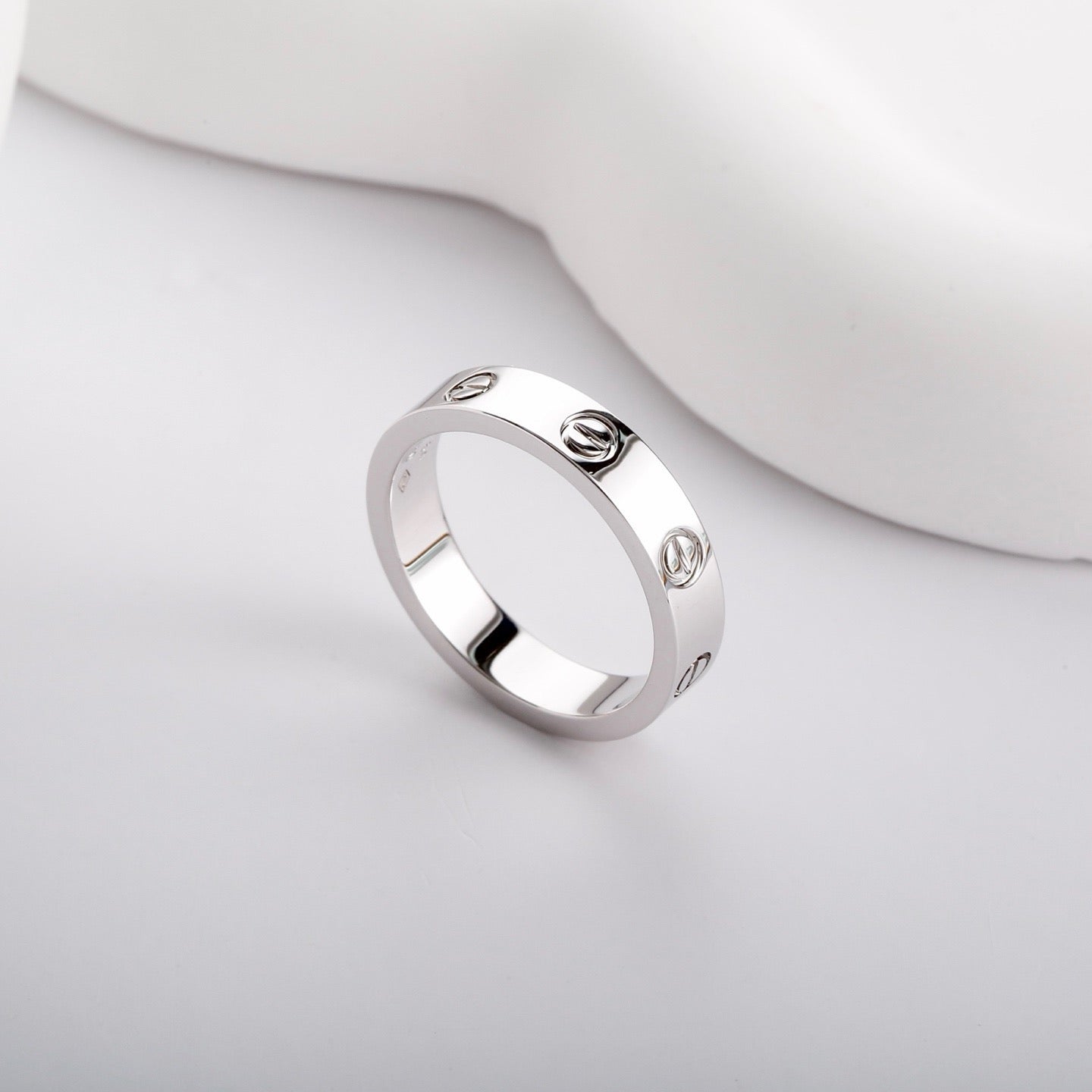 [LUXE JEWELRY] LOVE RING 3.6 MM NO DIAMOND