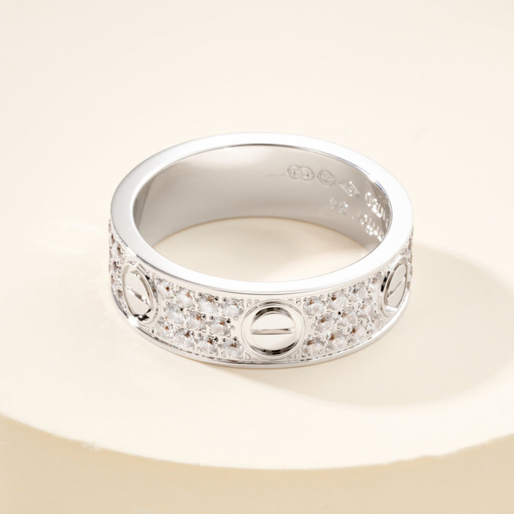 [LUXE JEWELRY] LOVE RING 5.5MM DIAMONDS PAVED
