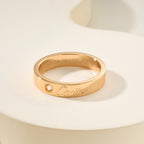 [LUXE JEWELRY] LOVE RING 4MM 1 DIAMOND