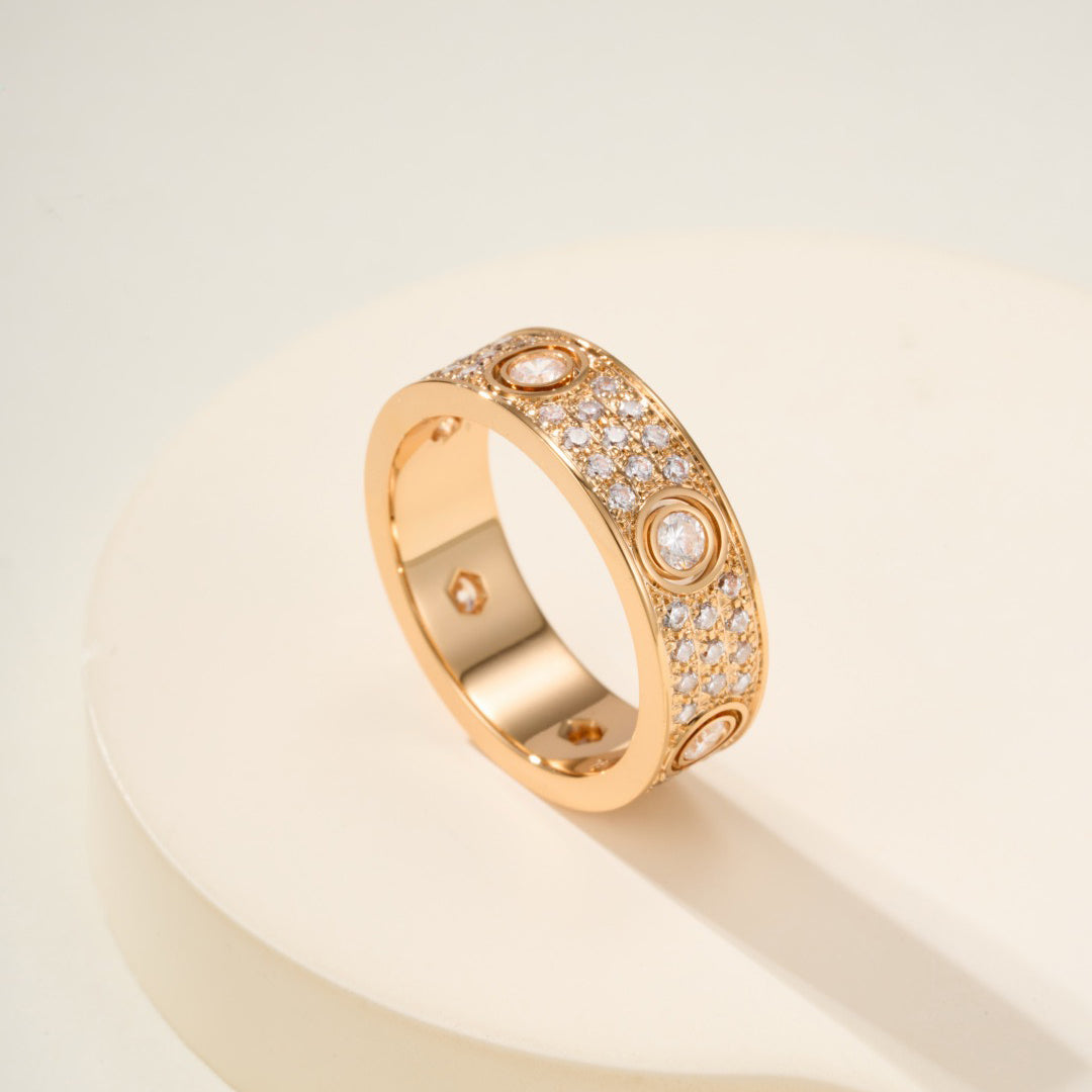 [LUXE JEWELRY] LOVE 5.5MM FULL-PAVE 6-DIAMOND RING