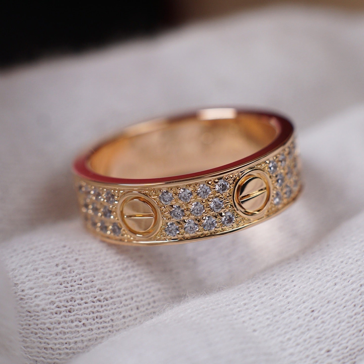 [LUXE JEWELRY] LOVE RING 5.5MM DIAMONDS PAVED