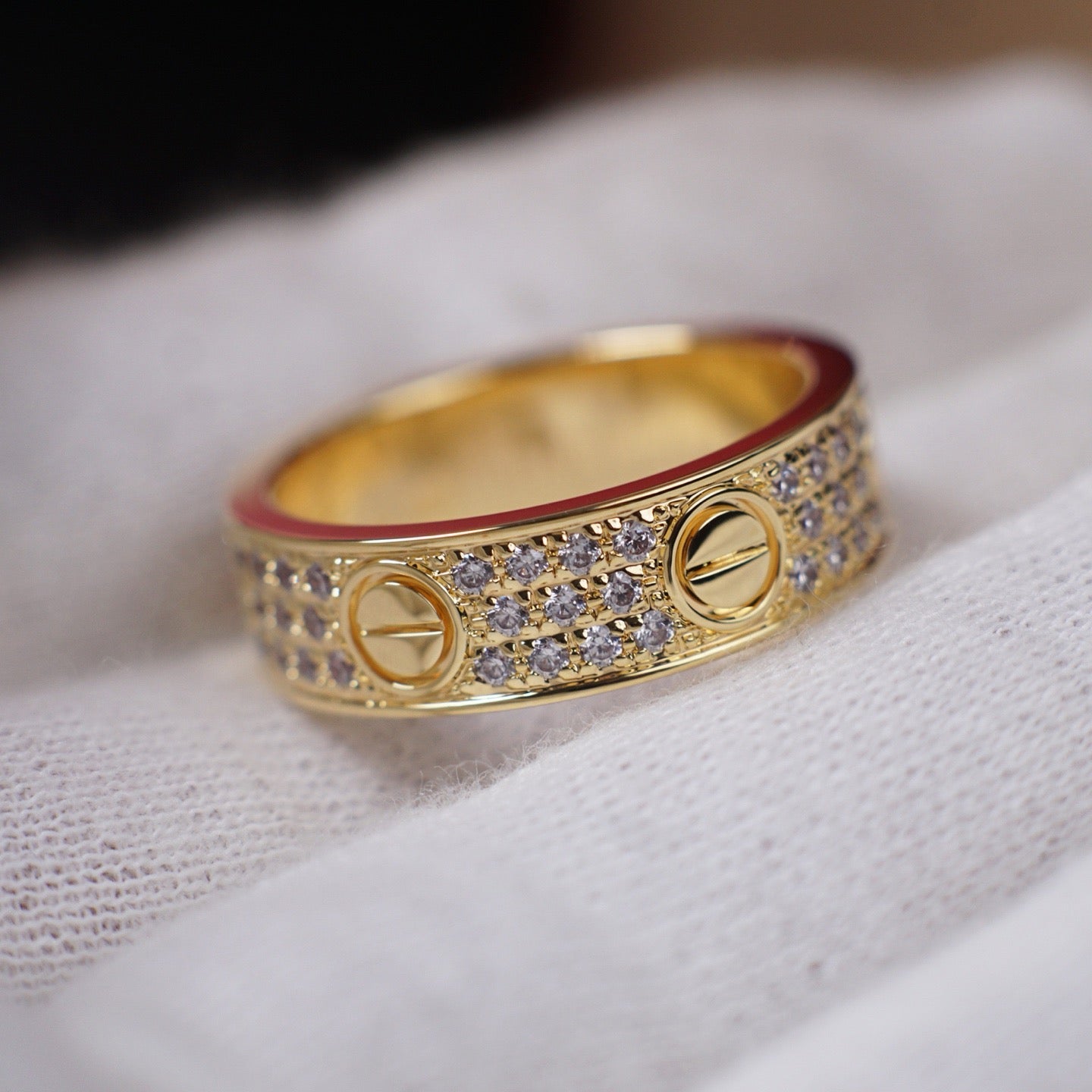[LUXE JEWELRY] LOVE RING 5.5MM DIAMONDS PAVED