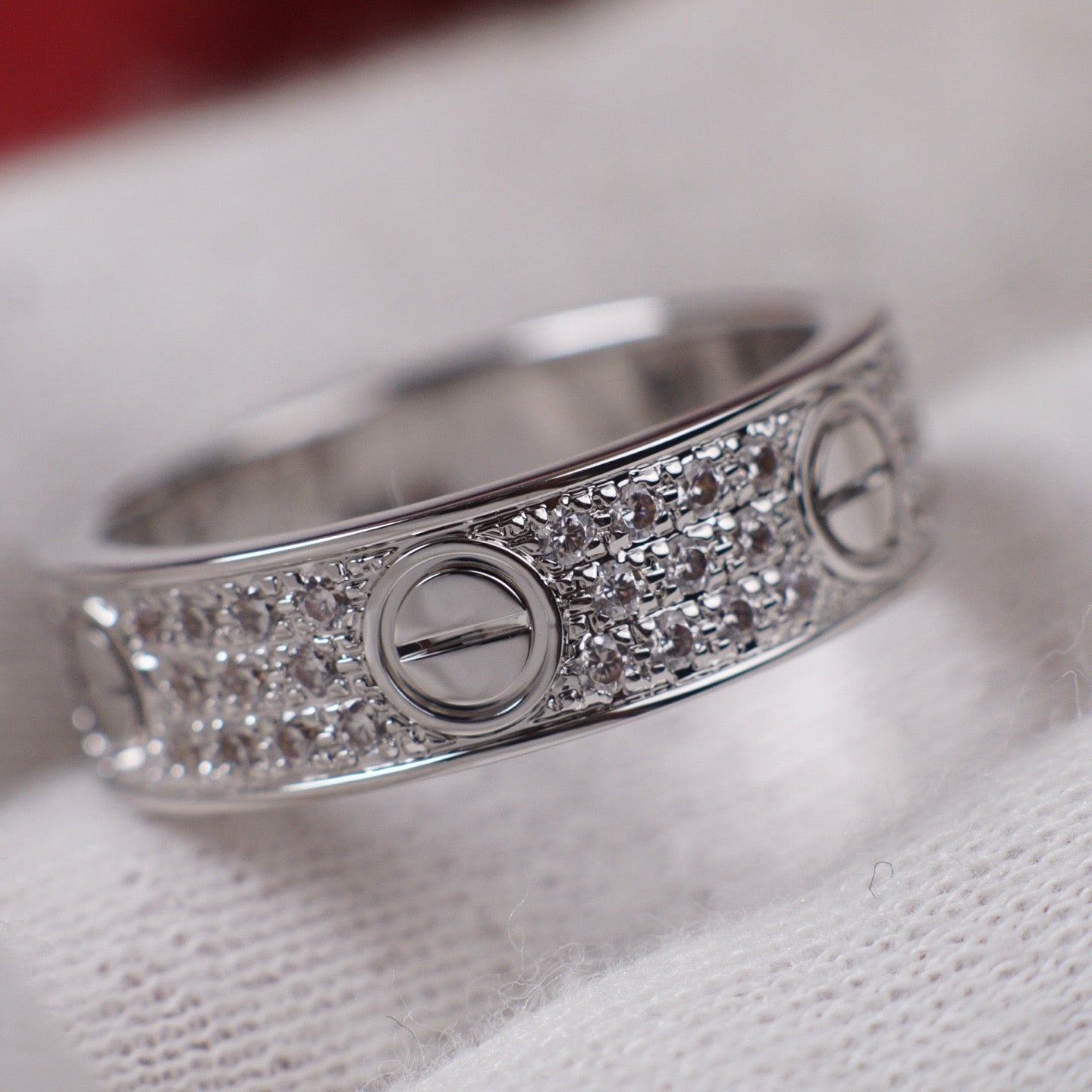 [LUXE JEWELRY] LOVE RING 5.5MM DIAMONDS PAVED