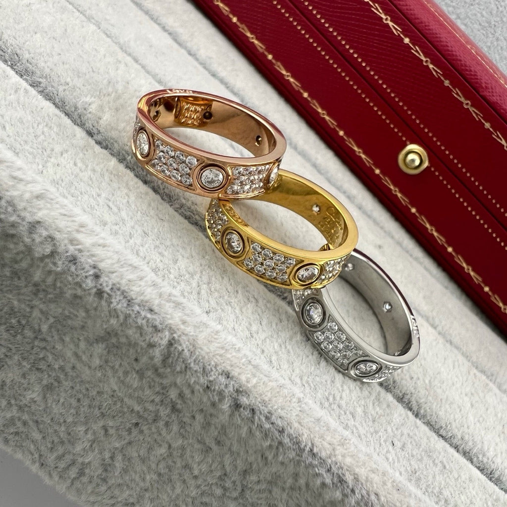 [LUXE JEWELRY] LOVE 5.5MM FULL-PAVE 6-DIAMOND RING
