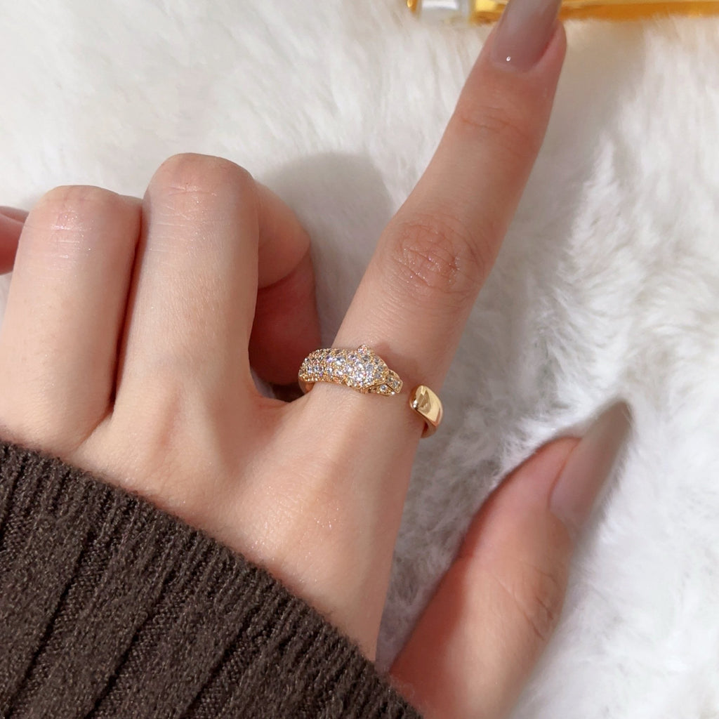 [LUXE JEWELRY] PANTHERE HALF DIAMOND SMALL RING