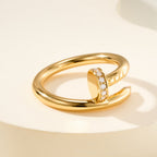 [LUXE JEWELRY] JUSTE RING 2.6MM HALF DIAMOND