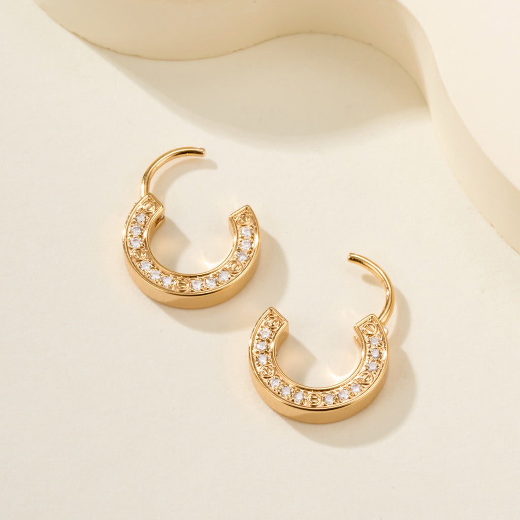[LUXE JEWELRY] LOVE DIAMOND EARRINGS