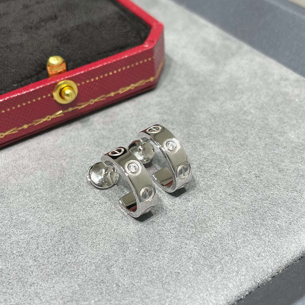 [LUXE JEWELRY] LOVE EARRINGS 5.7MM 2 DIAMONDS