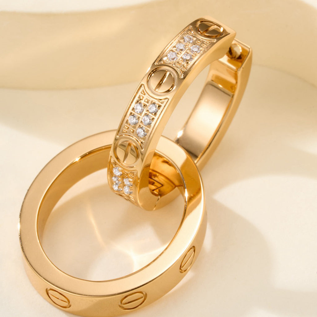 [LUXE JEWELRY] LOVE 3.3MM DANGLE HALF DIAMOND EARRINGS