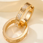 [LUXE JEWELRY] LOVE 3.3MM DANGLE HALF DIAMOND EARRINGS
