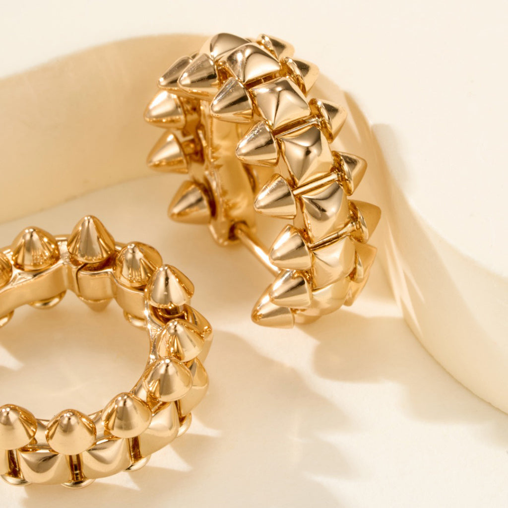 [LUXE JEWELRY] CLASH MINI HOOP EARRINGS
