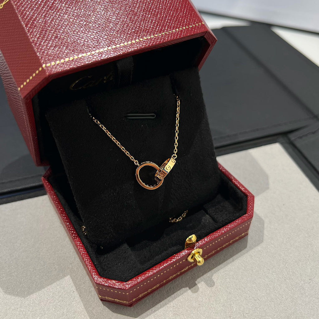 [LUXE JEWELRY] LOVE DOUBLE RING HALF DIAMOND NECKLACE
