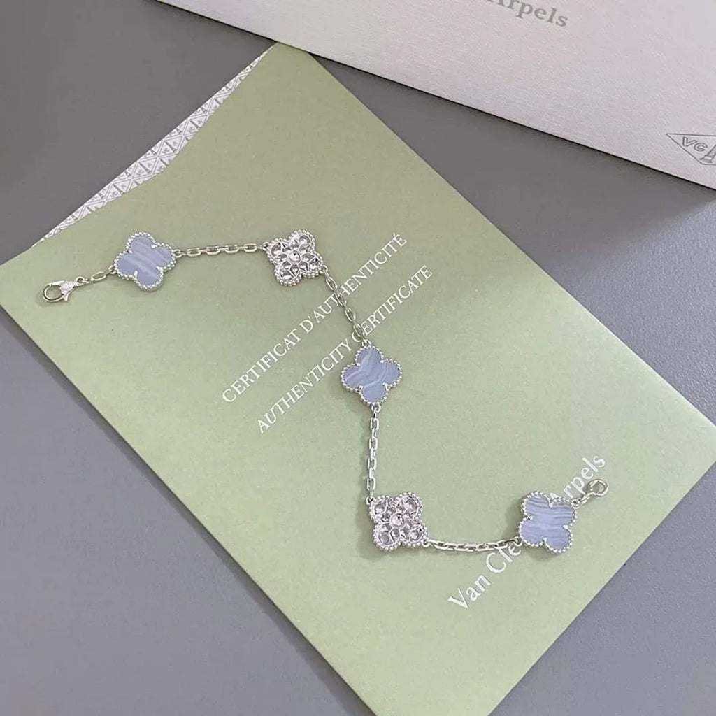 [LUXE JEWELRY] CLOVER 5 MOTIF PURPLE CHALCEDONY BRACELET COLLECTION