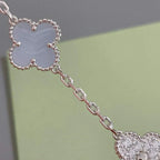 [LUXE JEWELRY] CLOVER 5 MOTIF PURPLE CHALCEDONY BRACELET COLLECTION