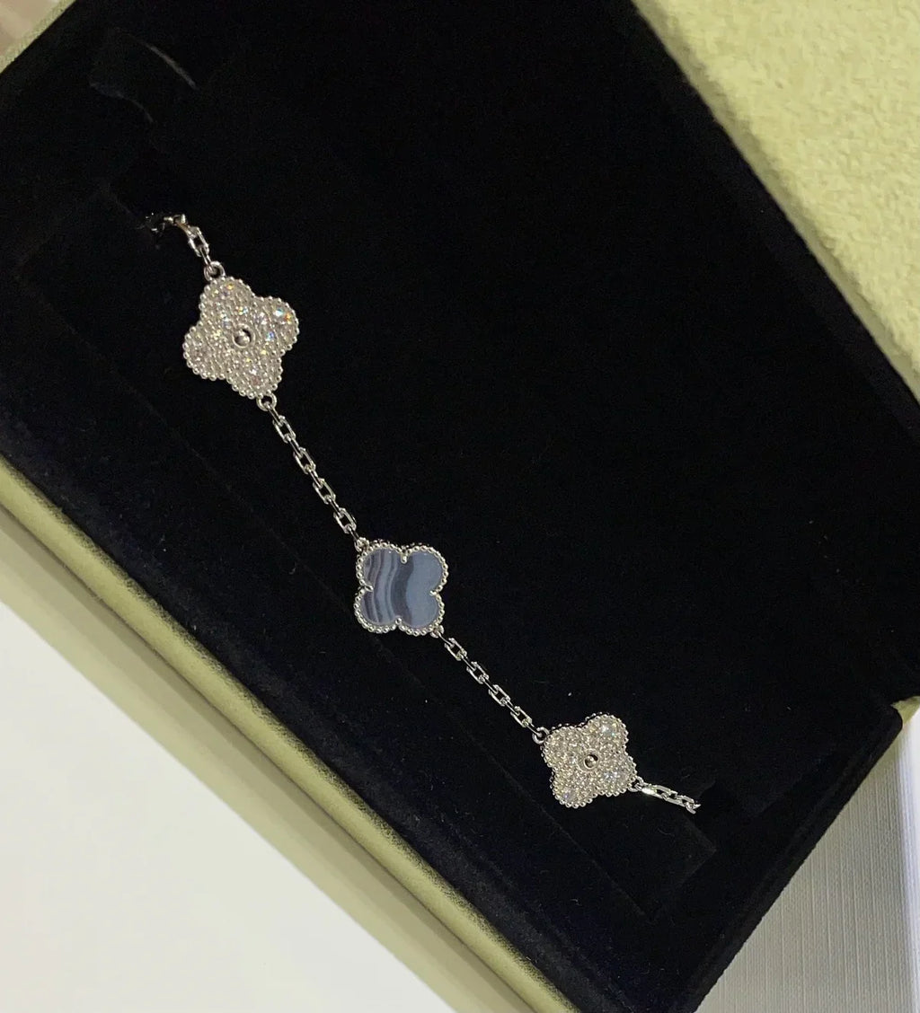 [LUXE JEWELRY] CLOVER 5 MOTIF PURPLE CHALCEDONY BRACELET COLLECTION