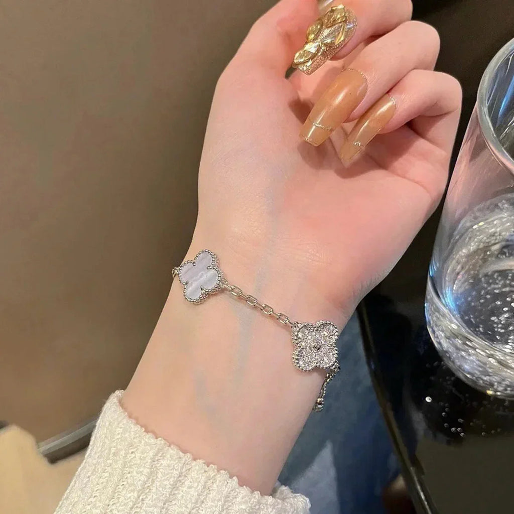 [LUXE JEWELRY] CLOVER 5 MOTIF PURPLE CHALCEDONY BRACELET COLLECTION