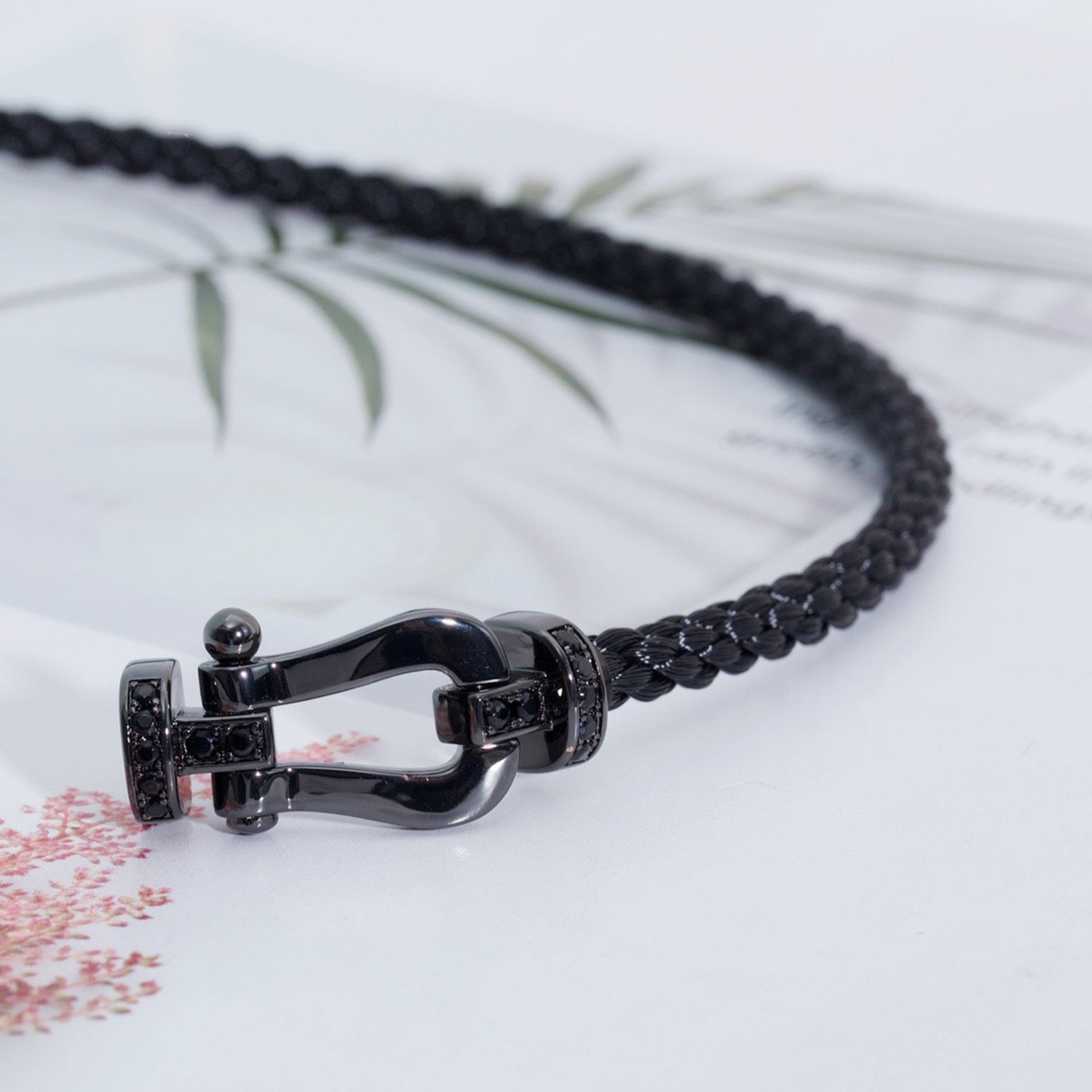 [LUXE JEWELRY]FORCE LARGE SERIES HORSESHOE BLACK SAMURAI BRACELET