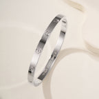 [LUXE JEWELRY] LOVE BRACELET 4.8MM