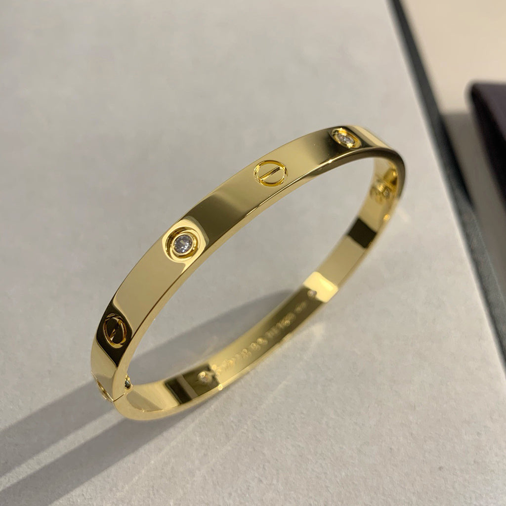 [LUXE JEWELRY] LOVE BRACELET 6.1MM 4 DIAMONDS