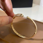 [LUXE JEWELRY] PANTHERE HALF DIAMOND OPEN BRACELET