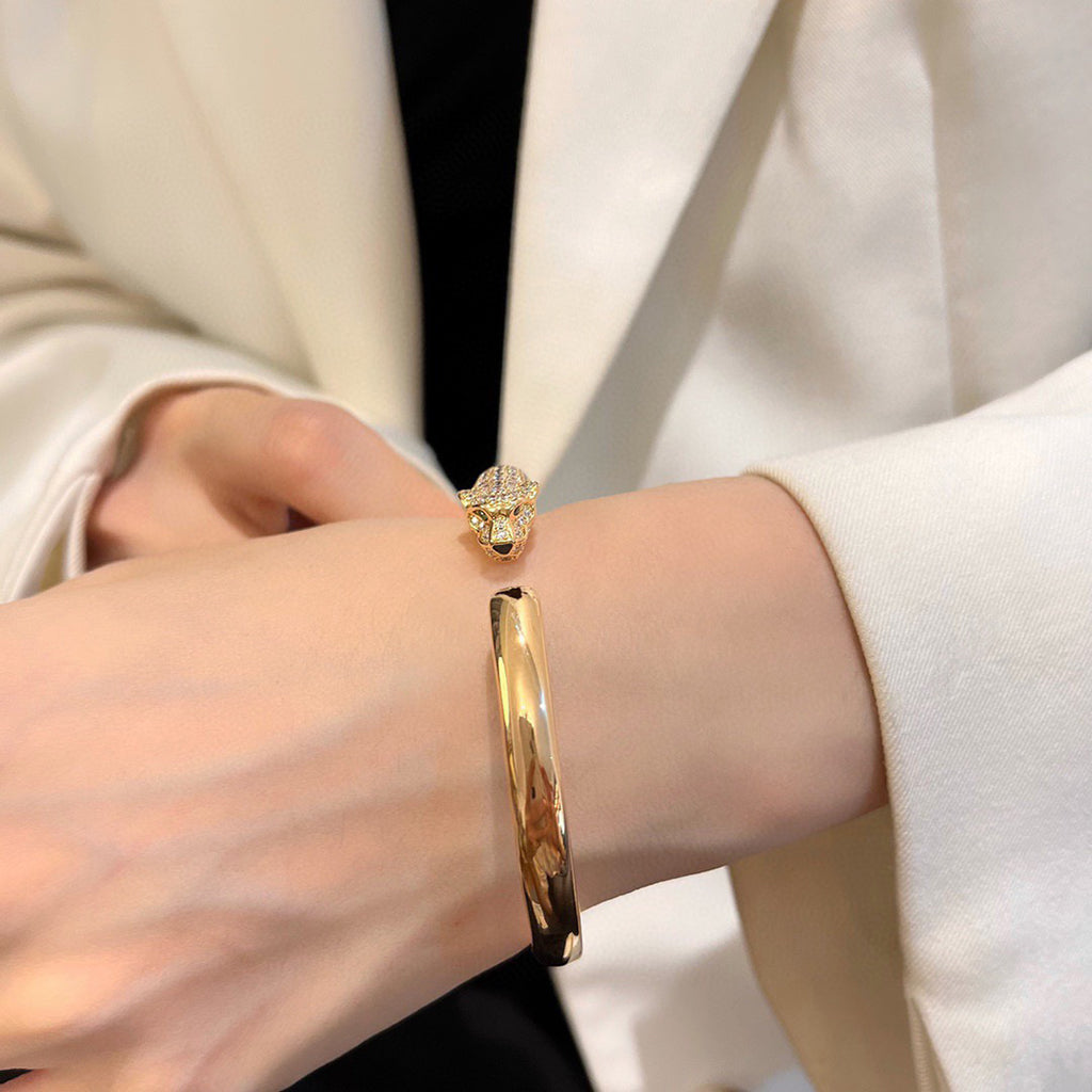 [LUXE JEWELRY] PANTHERE HALF DIAMOND OPEN BRACELET