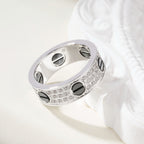 [LUXE JEWELRY] LOVE RING 5.5MM DIAMONDS PAVED CERAMIC