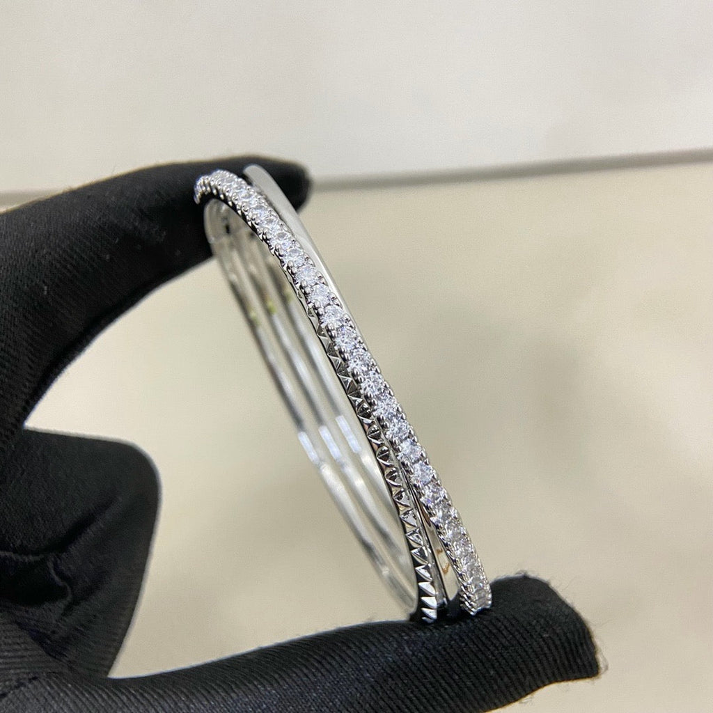 [LUXE JEWELRY] ETINCELLE HALF-PAVED DIAMOND BRACELET