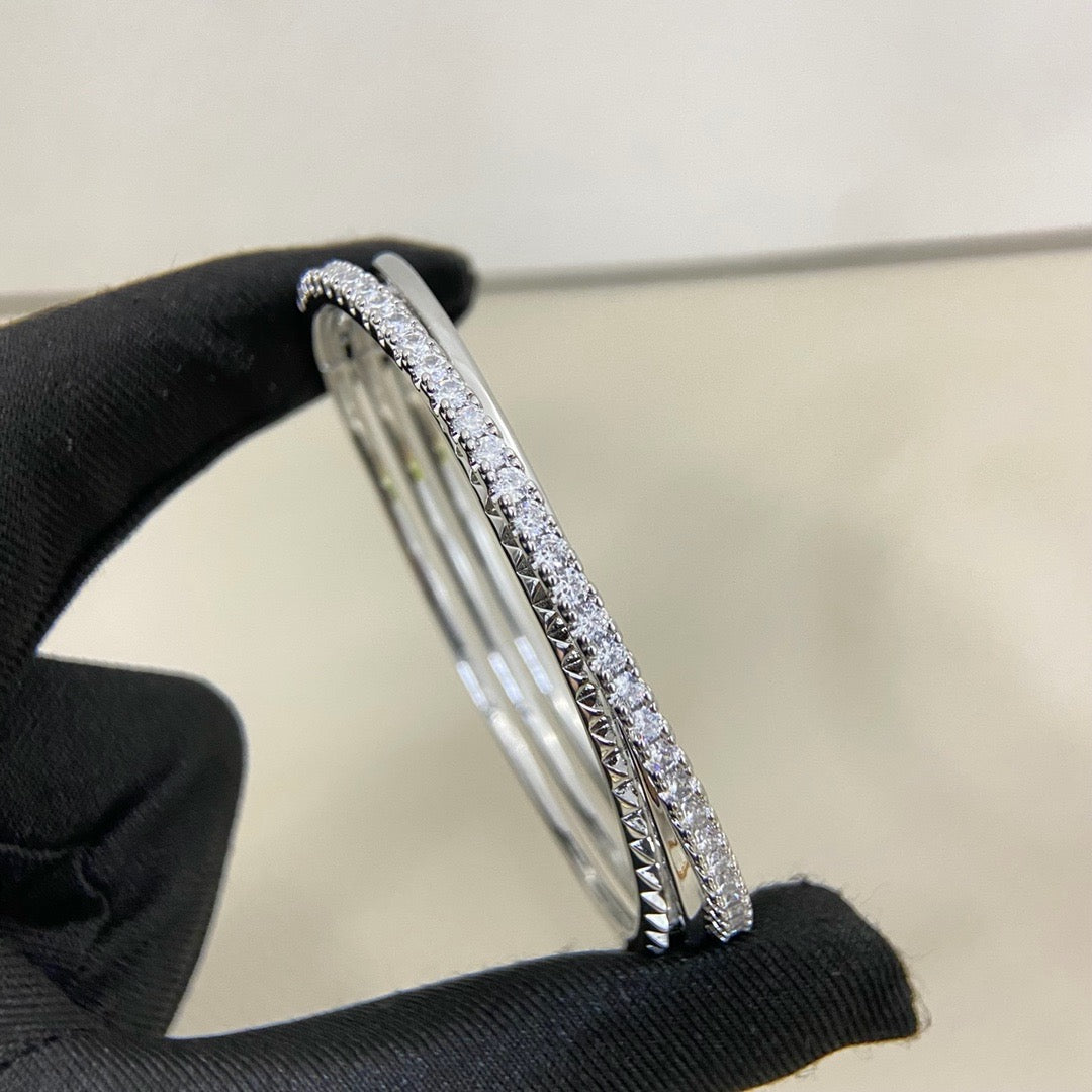 [LUXE JEWELRY] ETINCELLE HALF-PAVED DIAMOND BRACELET